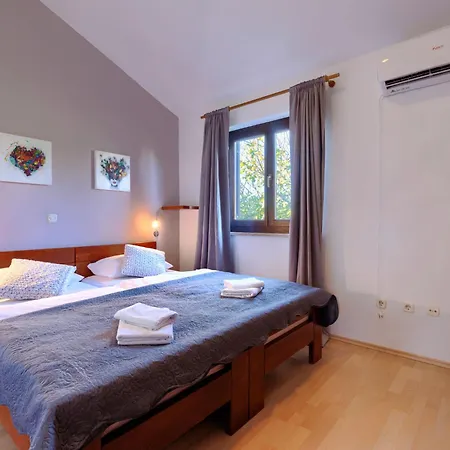 Ema By Interhome Tatil Evi