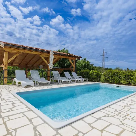 Ema By Interhome Tatil Evi