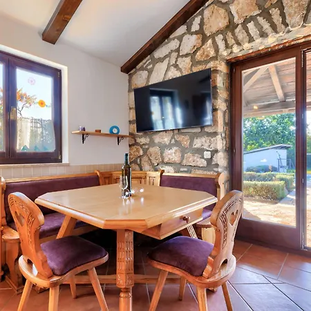 Ema By Interhome Nyaraló