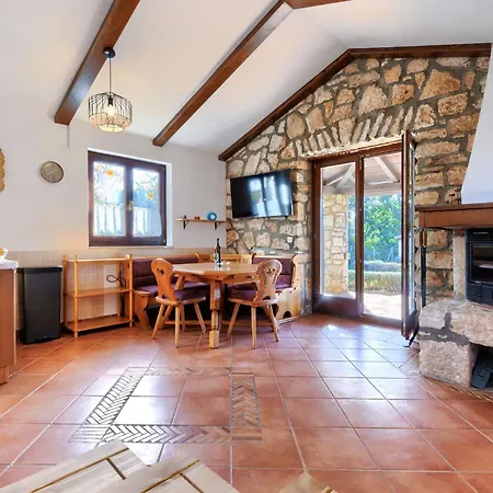 Holiday home Ema By Interhome *